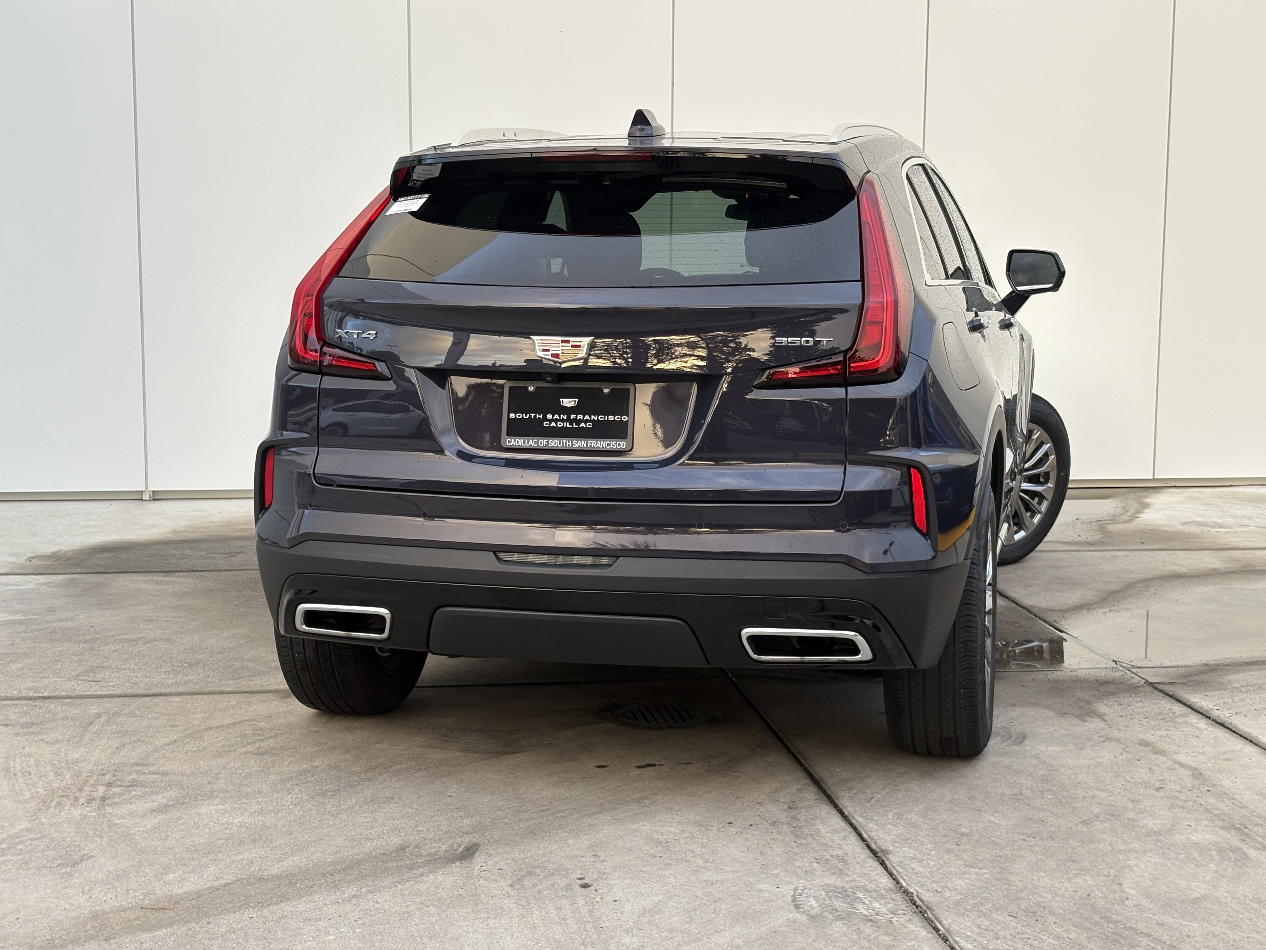 Certified 2025 Cadillac XT4 Premium Luxury image 6