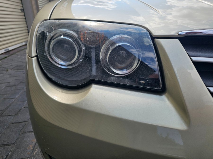 Used 2008 Chrysler Crossfire Limited RWD image 28