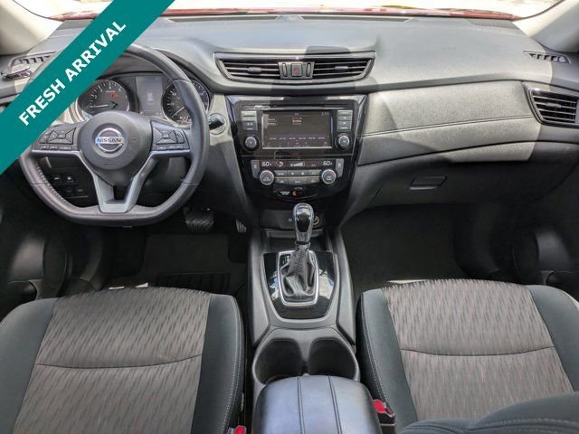 Used 2019 Nissan Rogue SV AWD/4WD image 14