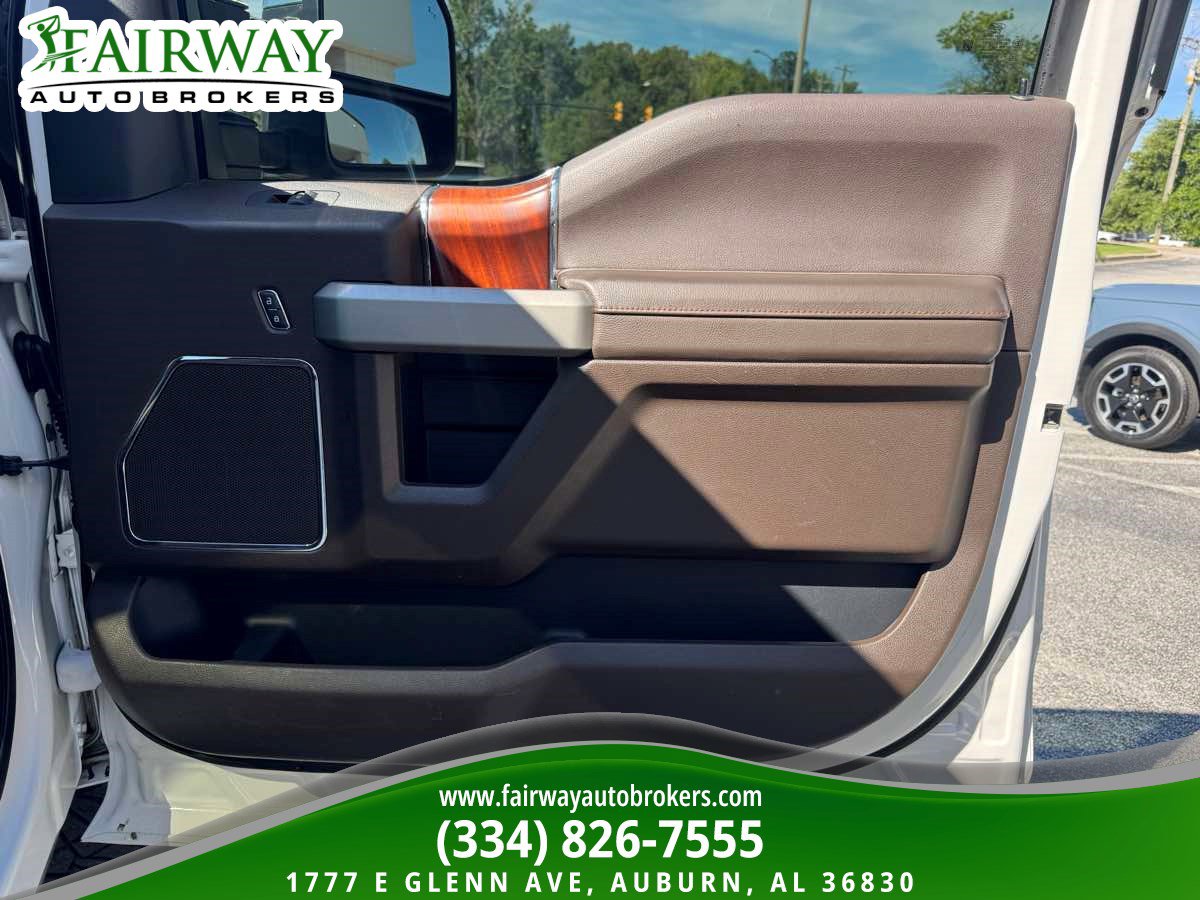 Used 2020 Ford F250 King Ranch w/ Chrome Package AWD/4WD image 30