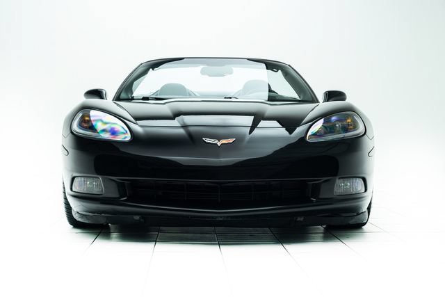 Used 2010 Chevrolet Corvette Convertible w/ Preferred Equipment Group RWD image 6