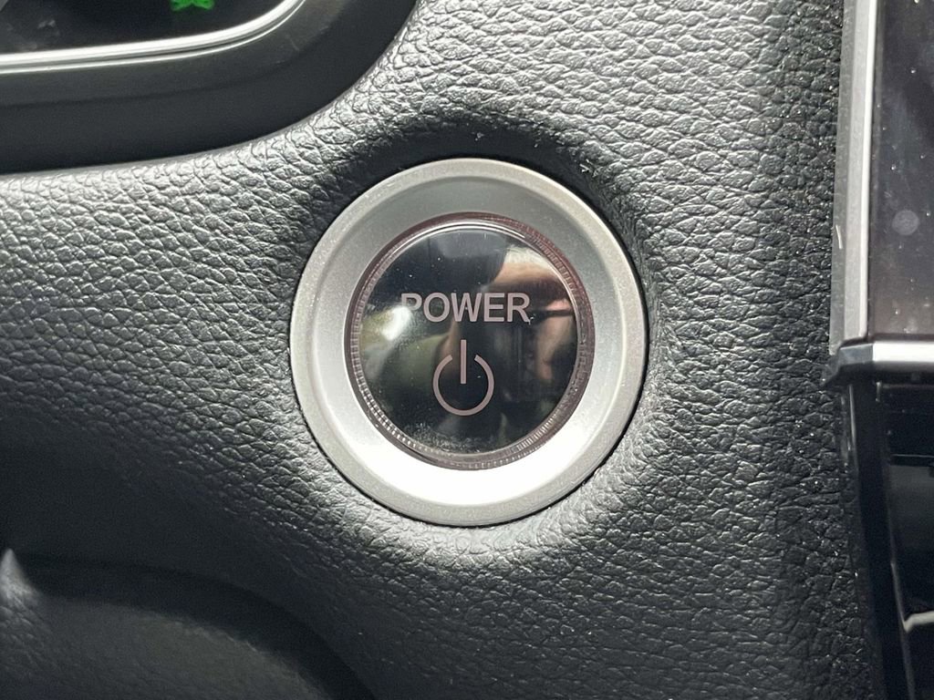 Used 2022 Honda CR-V Touring image 26