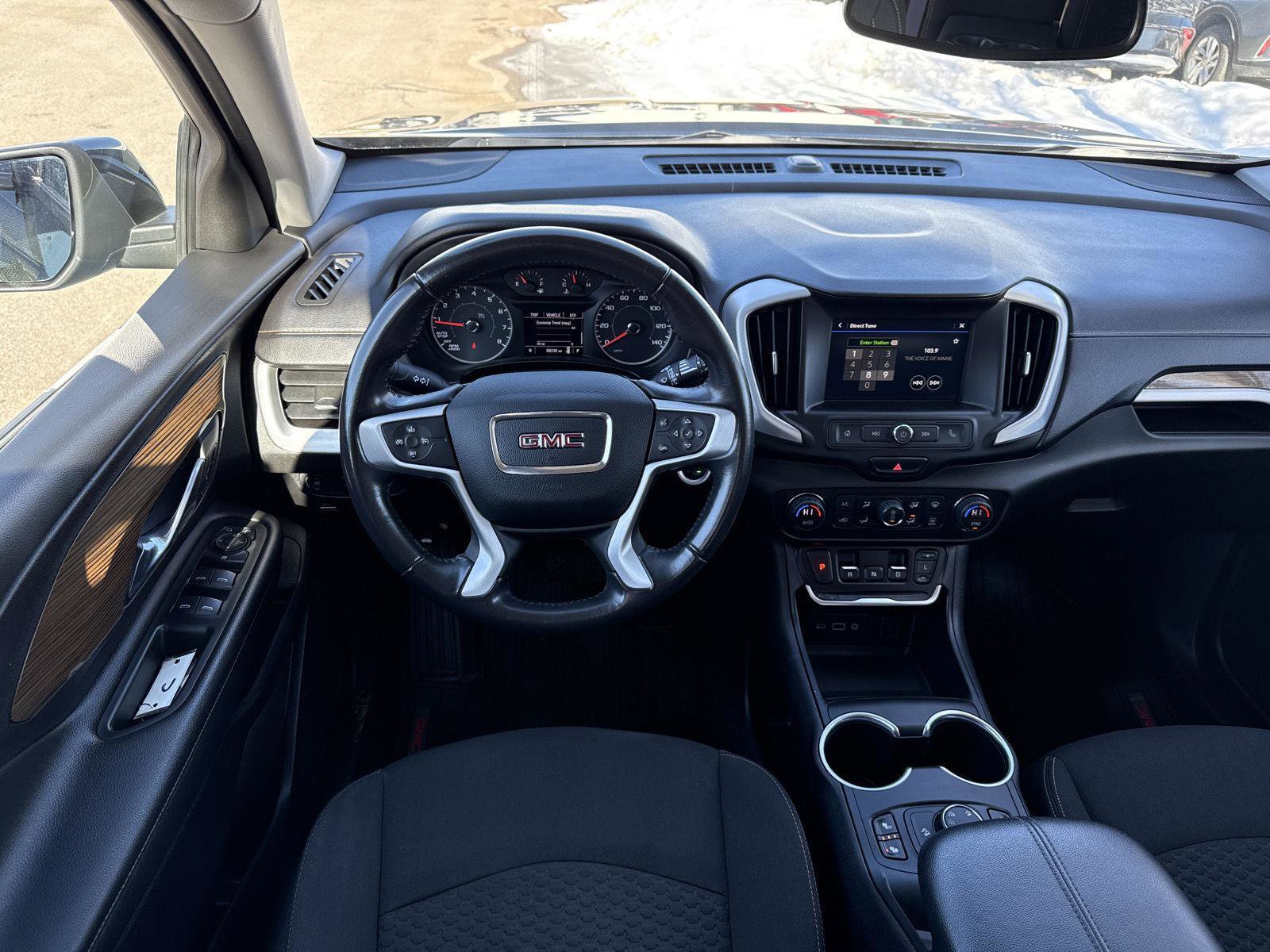 Used 2018 GMC Terrain SLE w/ Driver Convenience Package image 14