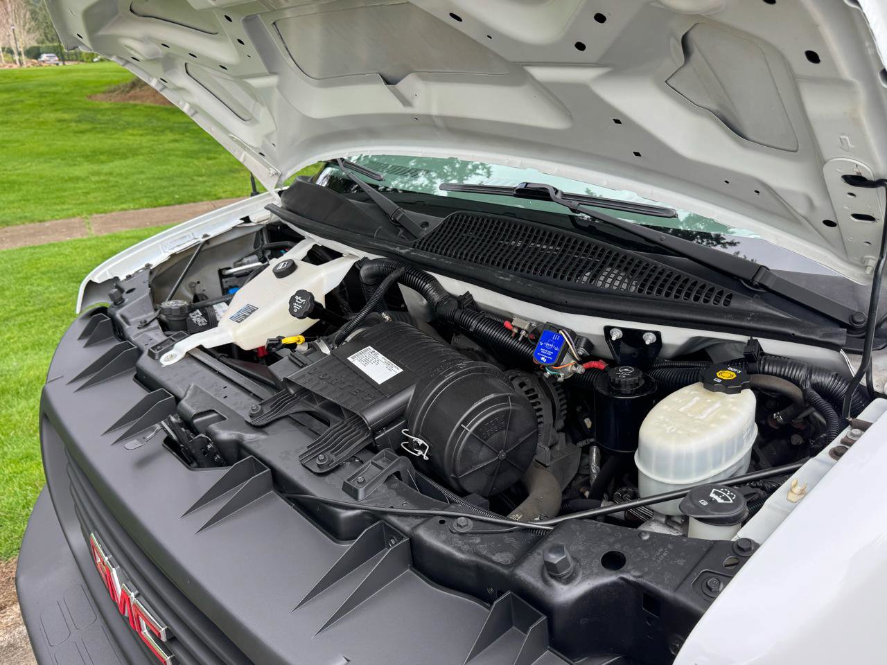 Used 2009 GMC Savana 3500 image 33