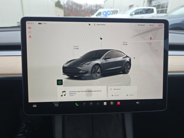 Used 2023 Tesla Model 3 Standard Range image 18