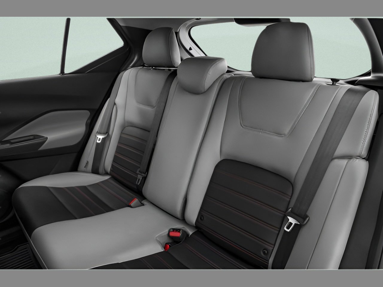 Used 2023 Nissan Kicks SR w/ SR Premium Package image 16