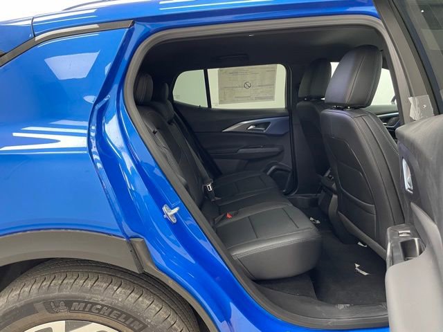 New 2026 Chevrolet Equinox EV LT image 13