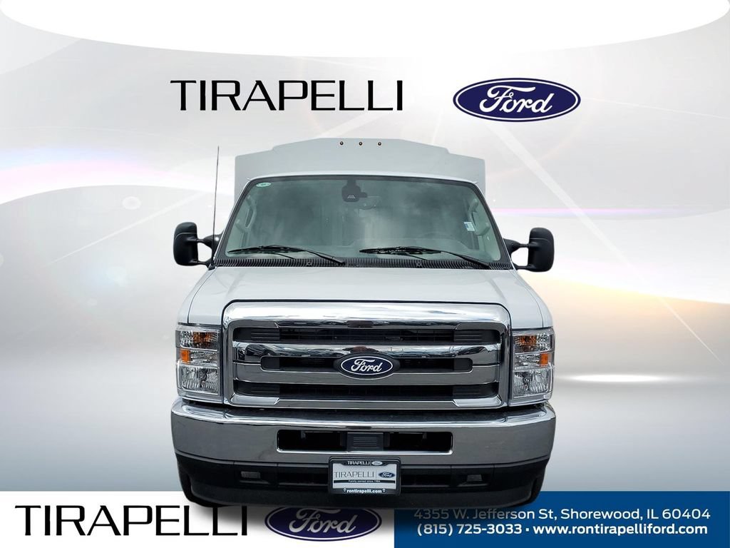 New 2026 Ford E-350 and Econoline 350 Super Duty w/ Power Equipment Group RWD image 9