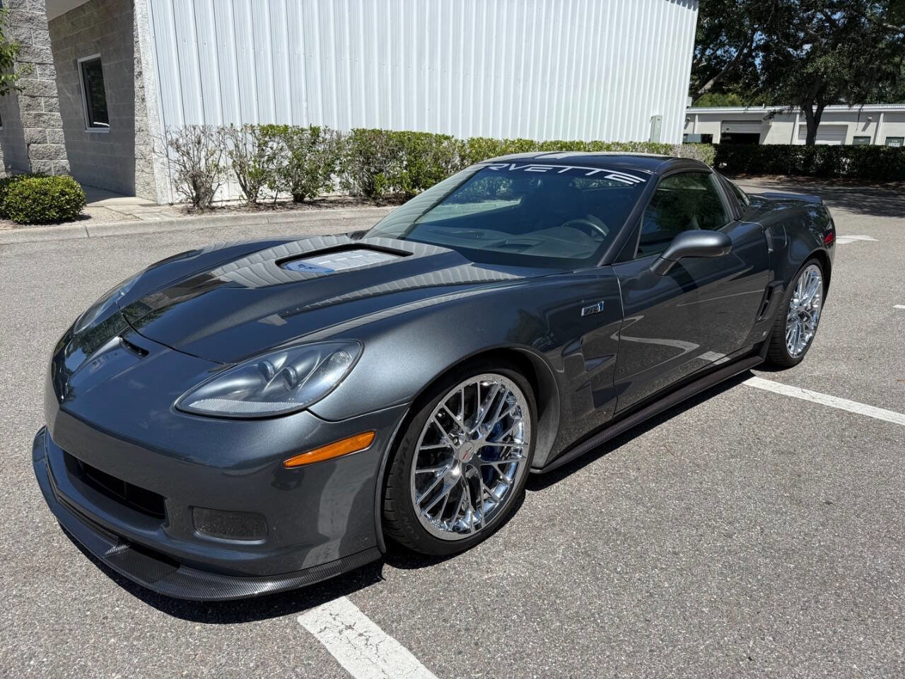 Used 2009 Chevrolet Corvette ZR1 w/ Preferred Equipment Group RWD image 1