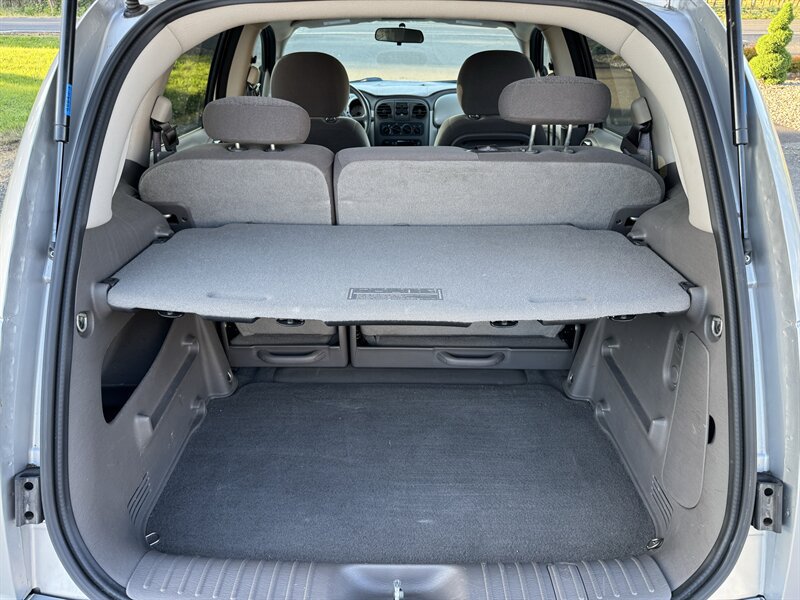 Used 2004 Chrysler PT Cruiser w/ PWR Convenience Group FWD image 15