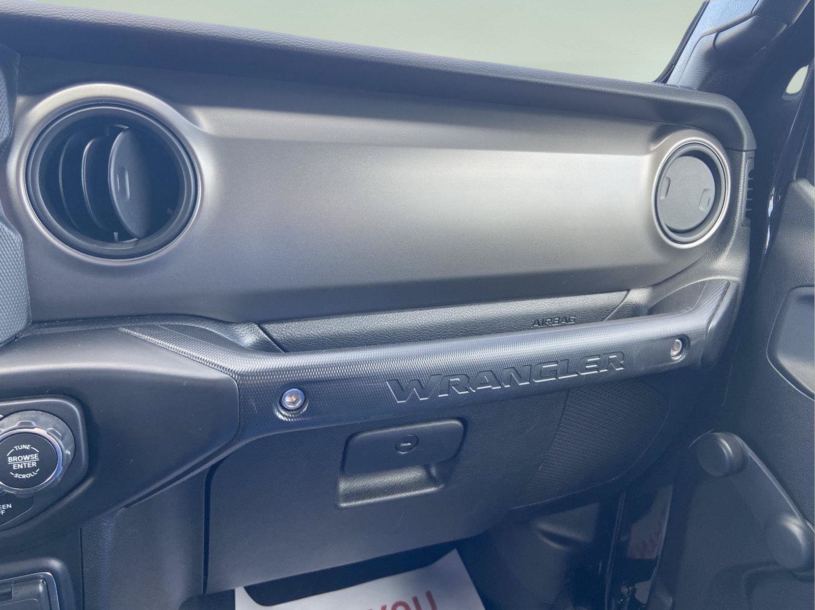 Used 2022 Jeep Wrangler Sport AWD/4WD image 30
