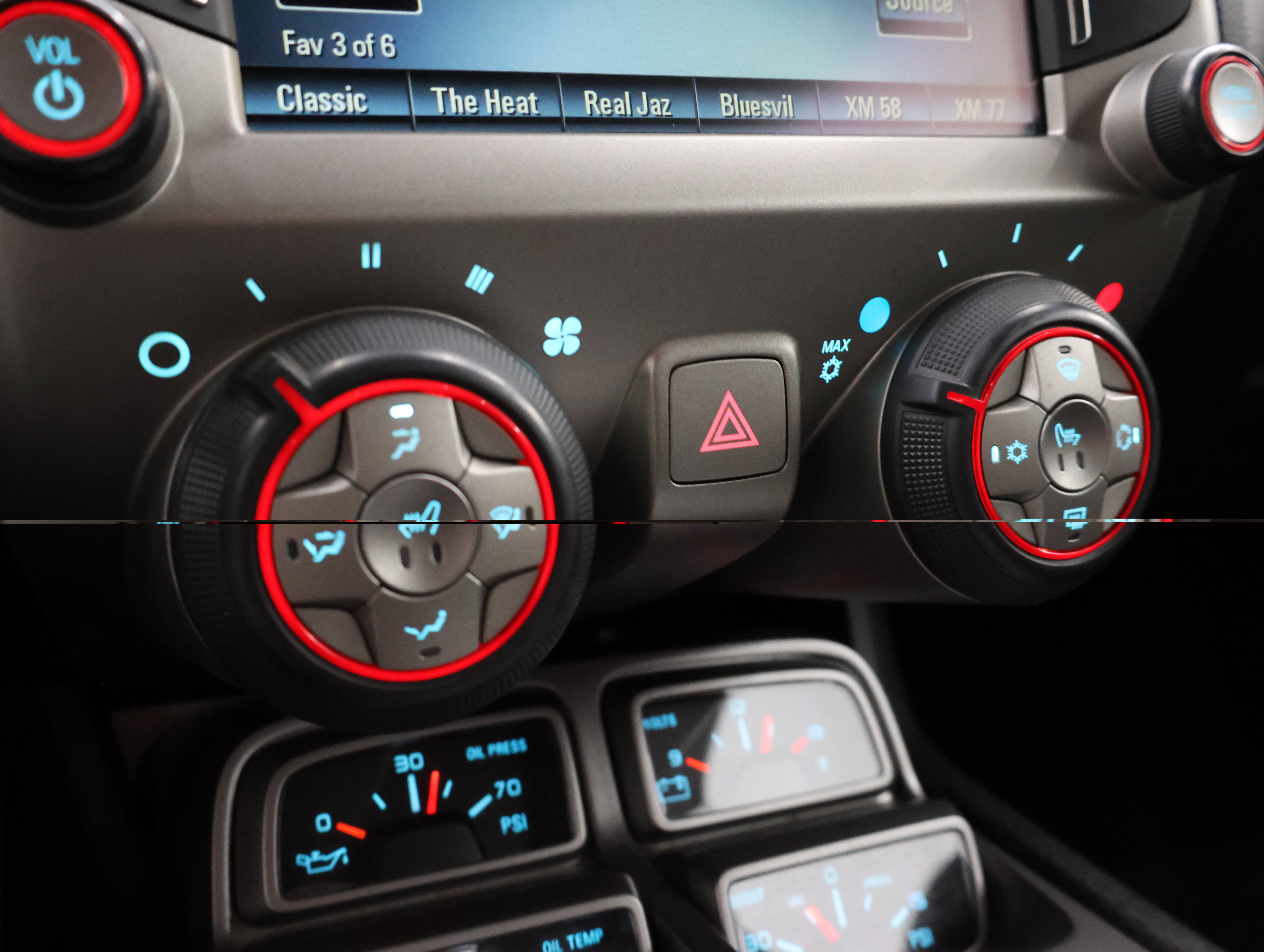 Used 2015 Chevrolet Camaro ZL1 RWD image 39