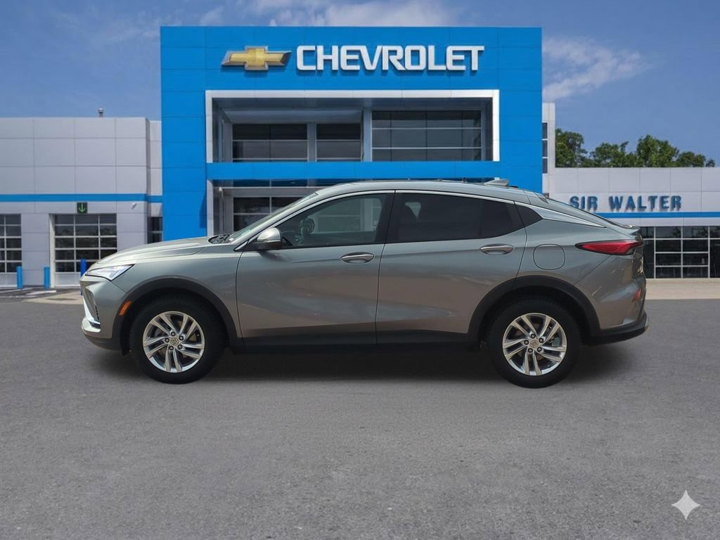 Used 2024 Buick Envista Preferred w/ Convenience I Package image 2