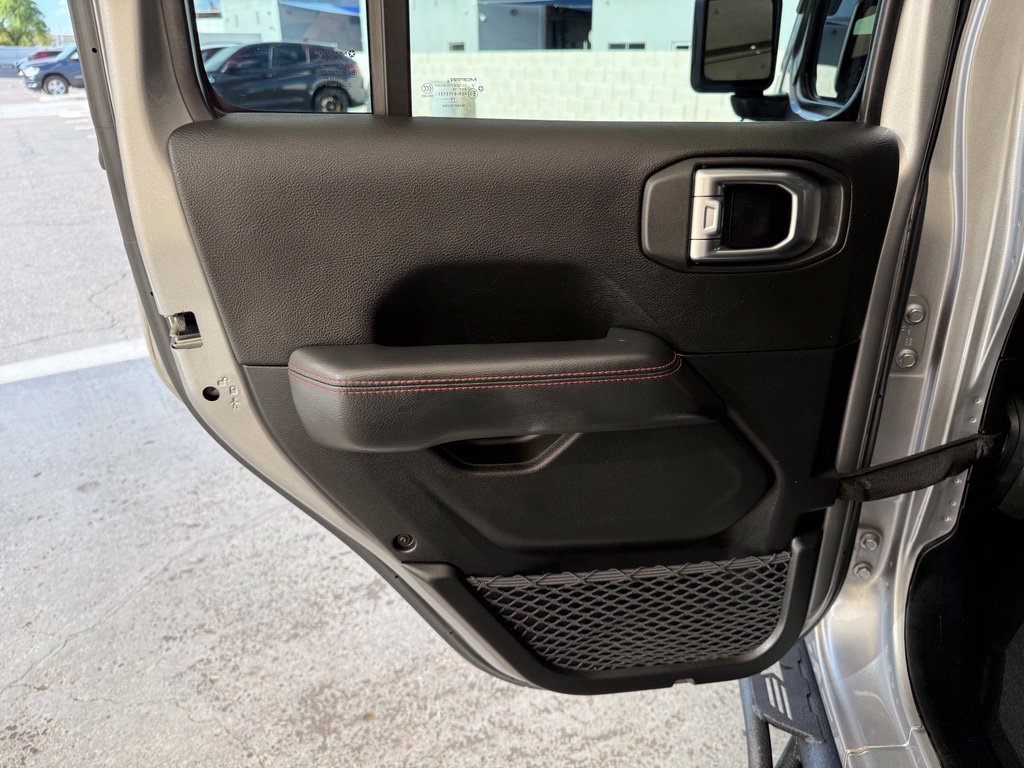 Used 2020 Jeep Gladiator Rubicon AWD/4WD image 15