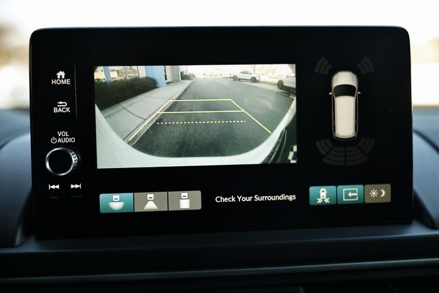 Used 2025 Honda Pilot EX-L image 37