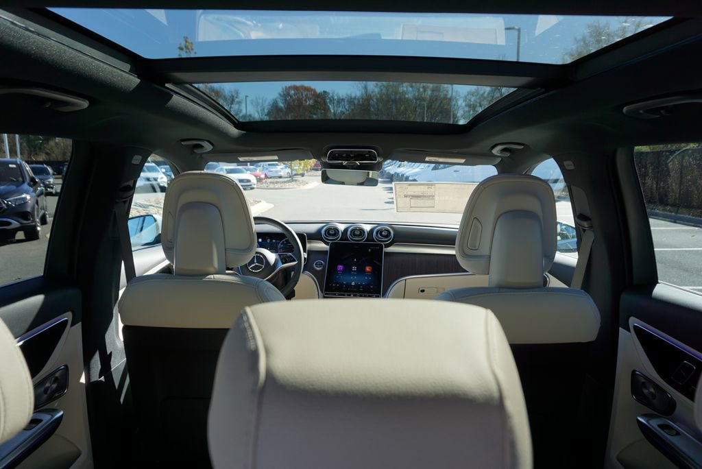 Used 2026 Mercedes-Benz GLC 300 4MATIC image 19