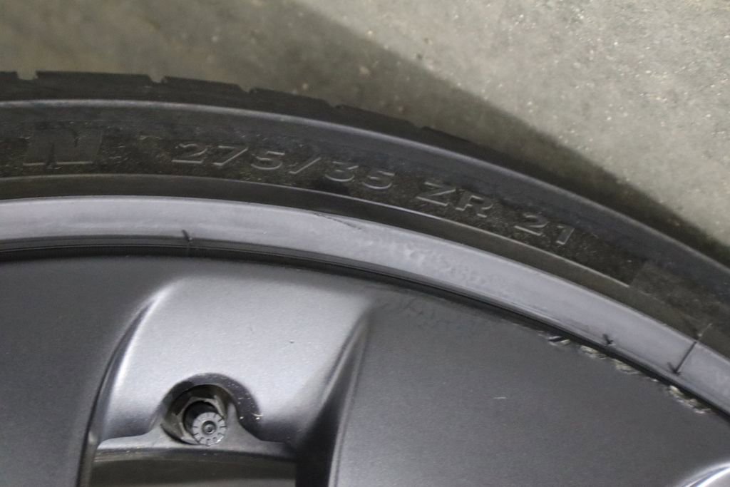 Used 2023 Tesla Model Y Performance image 45