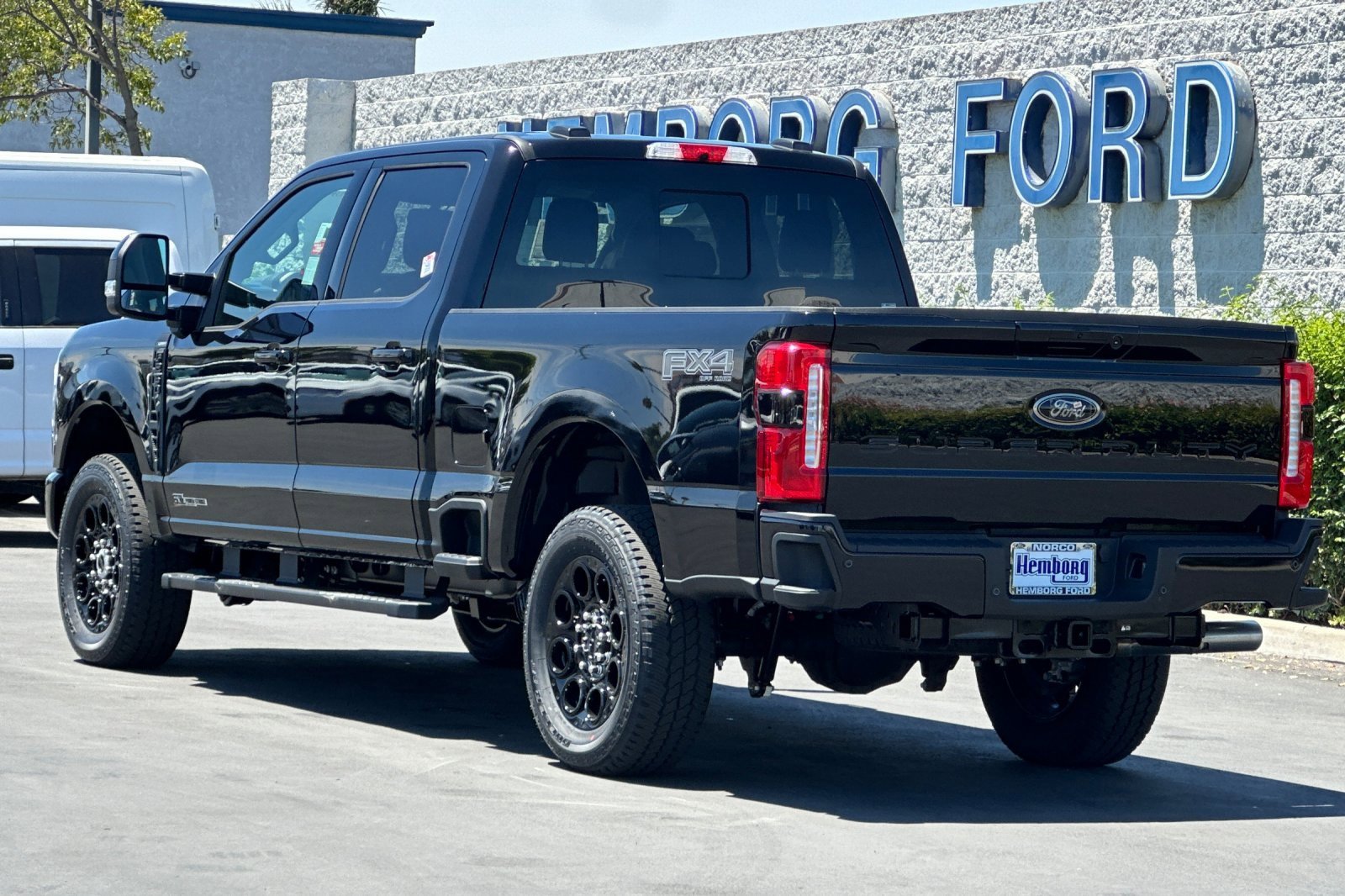 New 2025 Ford F250 Lariat w/ Lariat Ultimate Package image 6