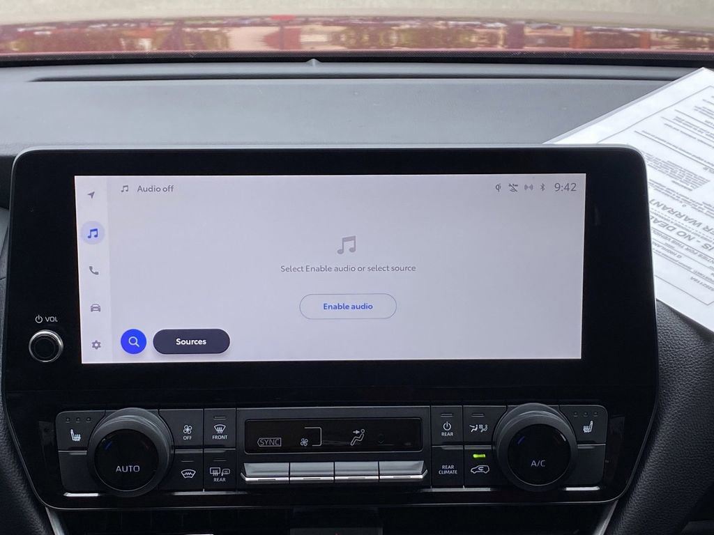 Certified 2024 Toyota Grand Highlander XLE image 30