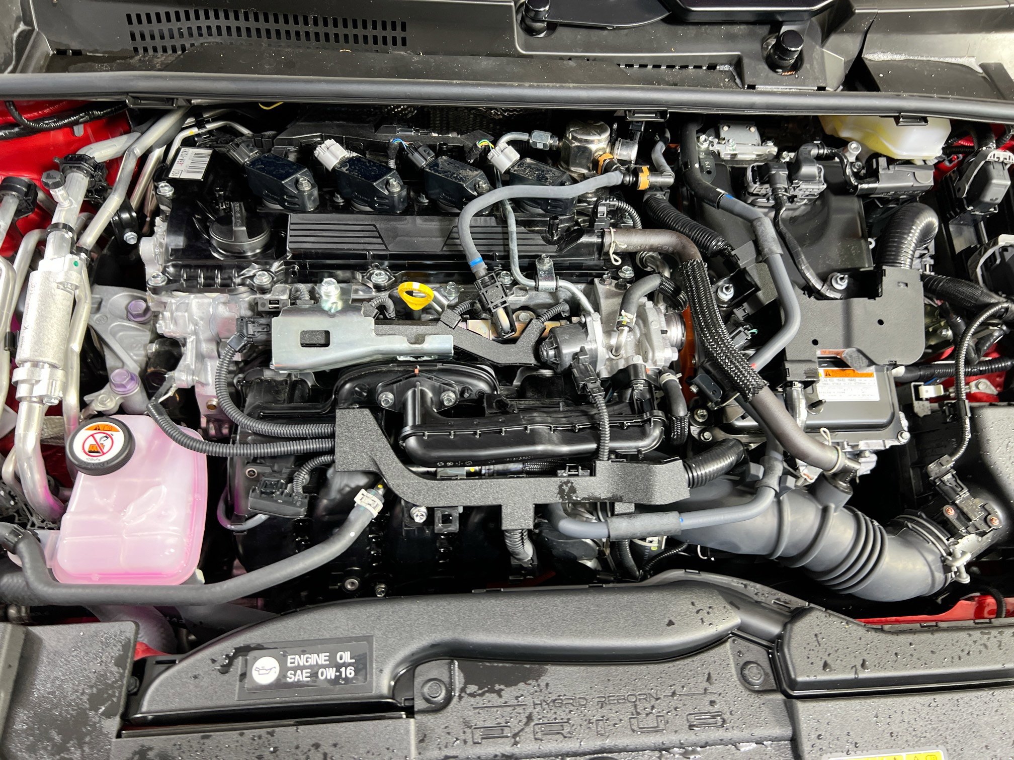 Used 2025 Toyota Prius Plug-In Hybrid image 30