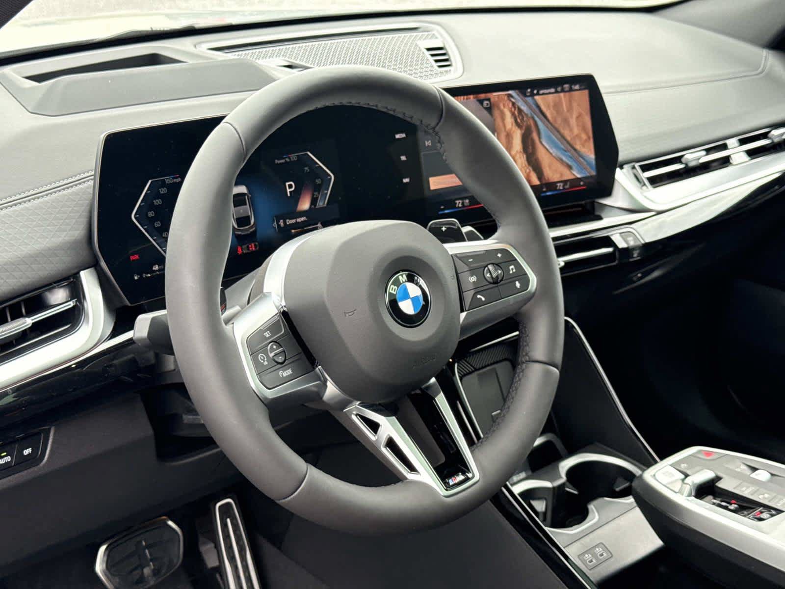 New 2026 BMW X2 xDrive28i w/ Technology Package AWD/4WD image 2