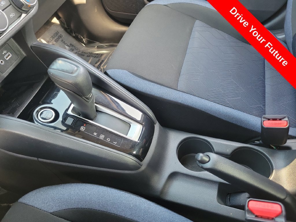Used 2025 Nissan Versa SV w/ Trunk Package FWD image 13