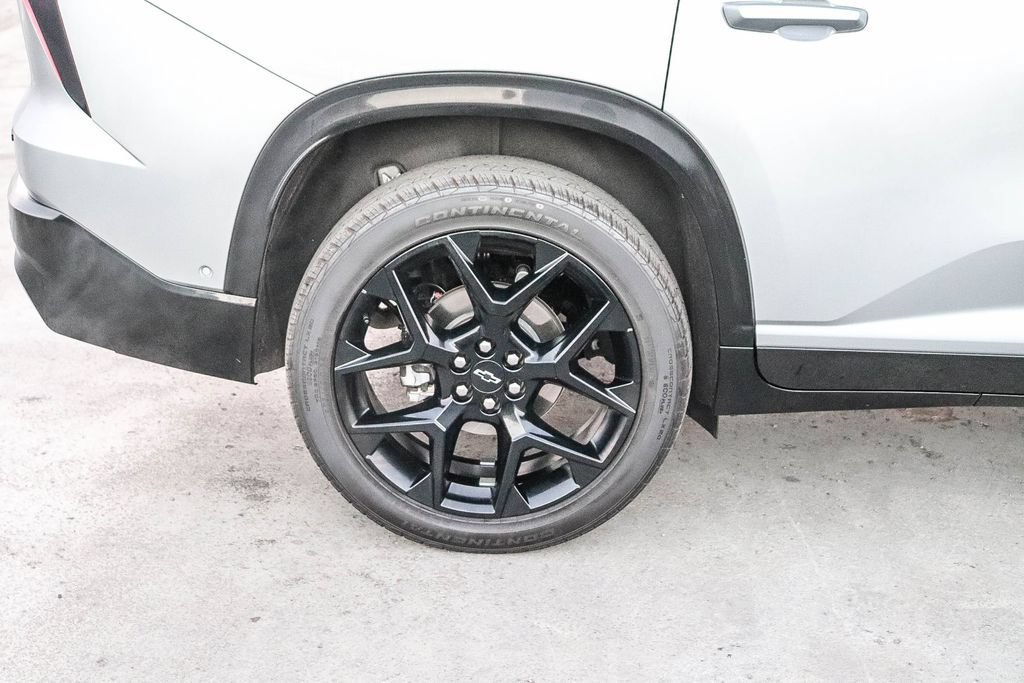 Used 2024 Chevrolet Traverse RS AWD/4WD image 12