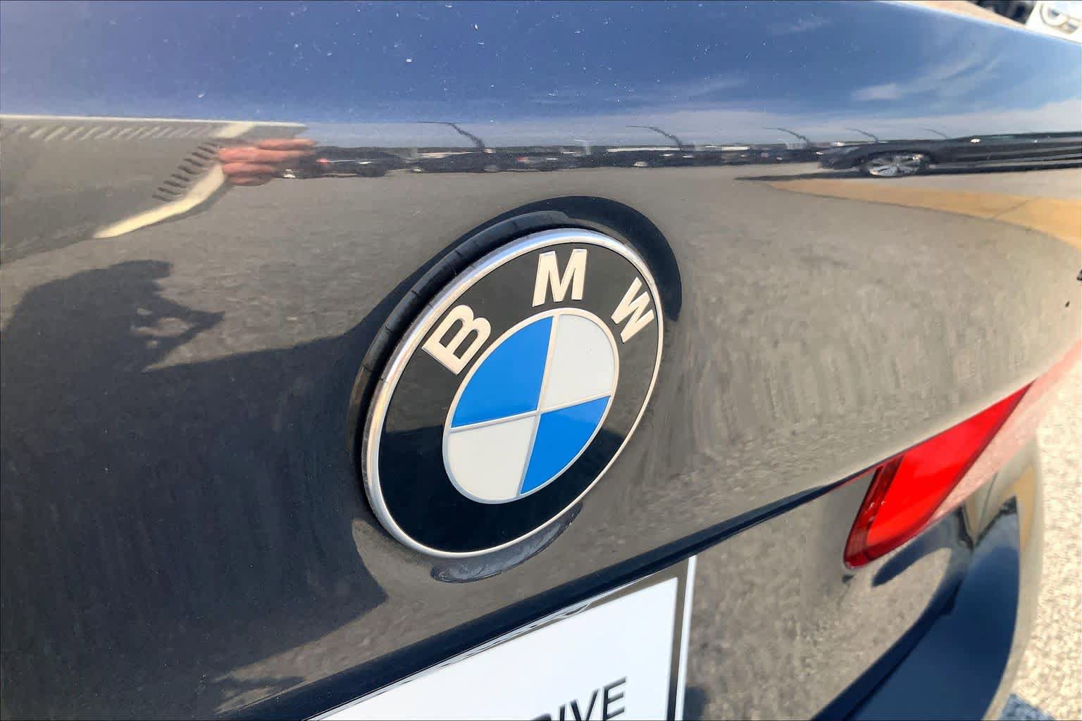 Used 2020 BMW 540i w/ Premium Package RWD image 30