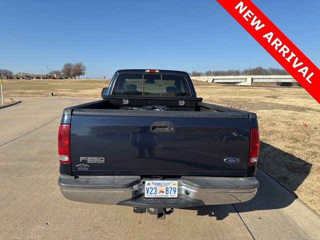 Used 2004 Ford F250 Harley-Davidson image 4