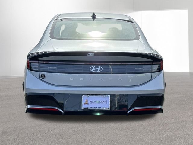 New 2026 Hyundai Sonata SEL FWD image 15