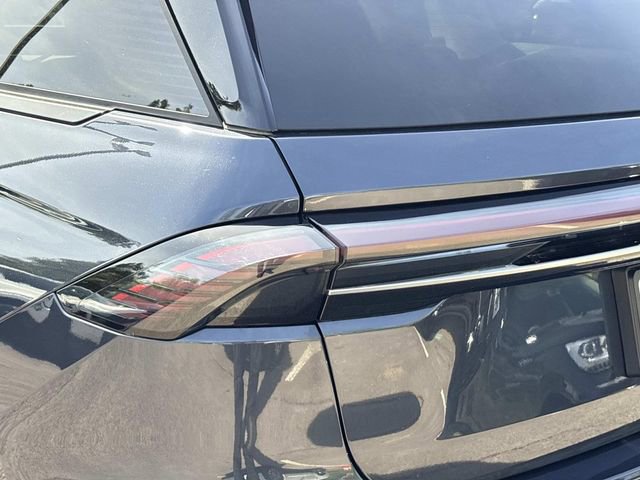 Certified 2024 Lincoln Nautilus Black Label image 11