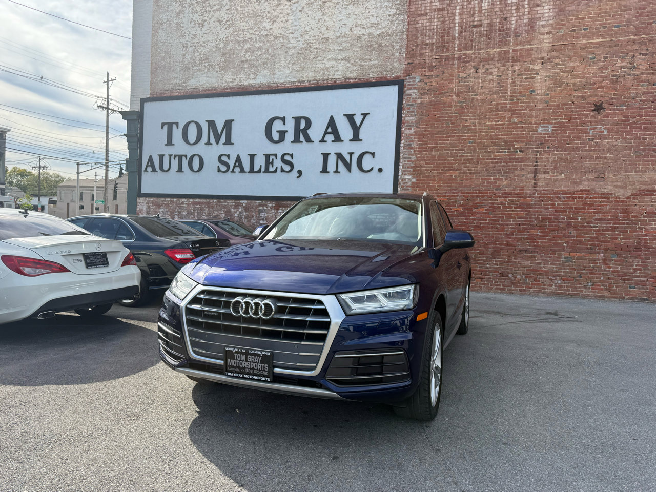 Used 2018 Audi Q5 2.0T Premium Plus w/ Premium Plus Package image 1