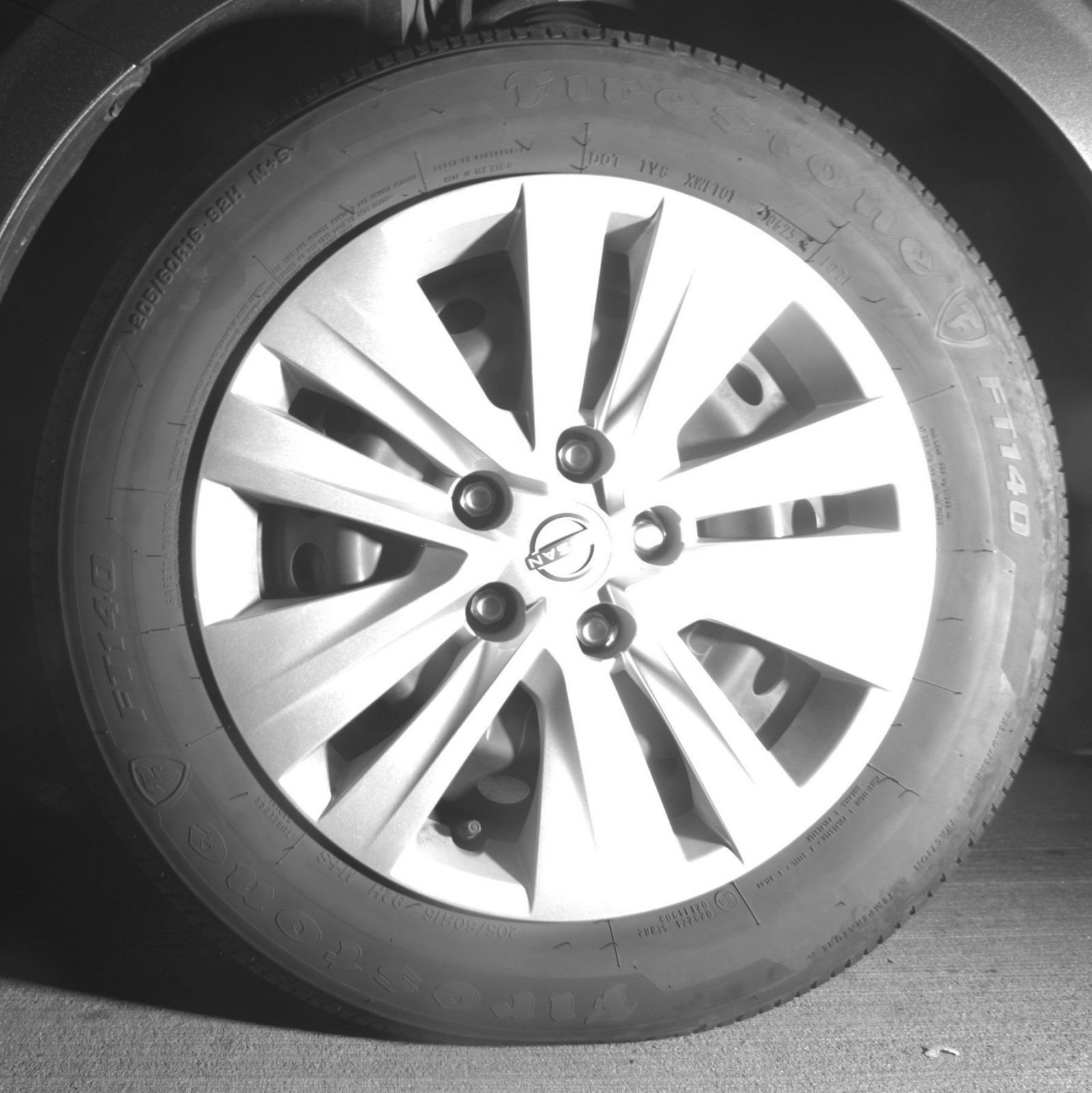 Used 2025 Nissan Sentra S FWD image 15