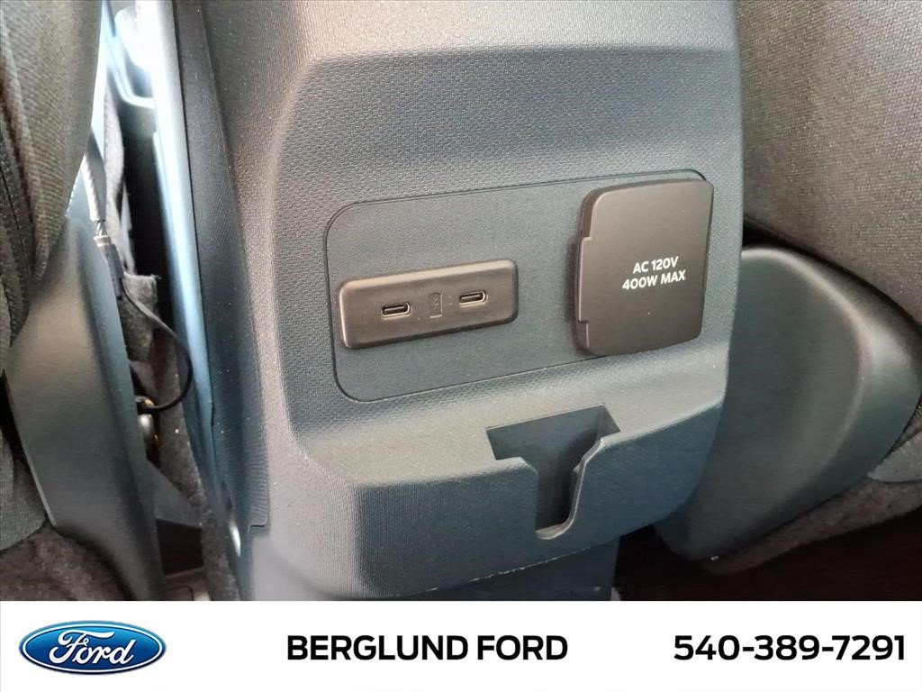 Used 2025 Ford Maverick XLT w/ XLT Luxury Package AWD/4WD image 14