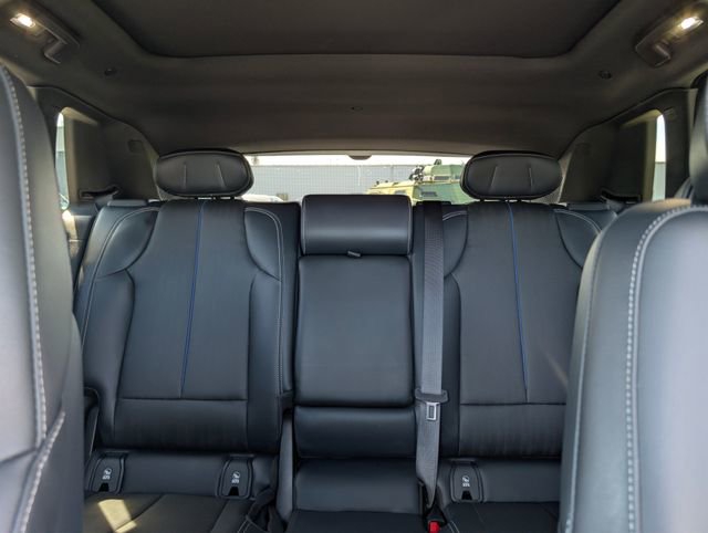 Used 2024 Cadillac Lyriq Sport AWD/4WD image 19