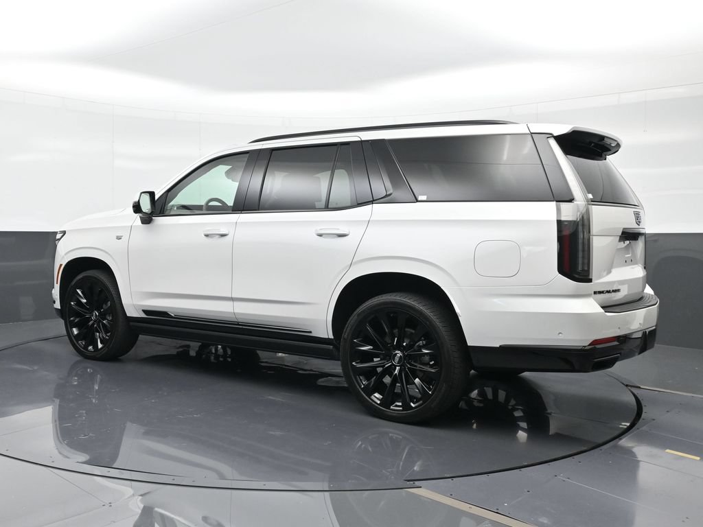 Certified 2025 Cadillac Escalade Sport Platinum w/ LPO, ONYX Package AWD/4WD image 3