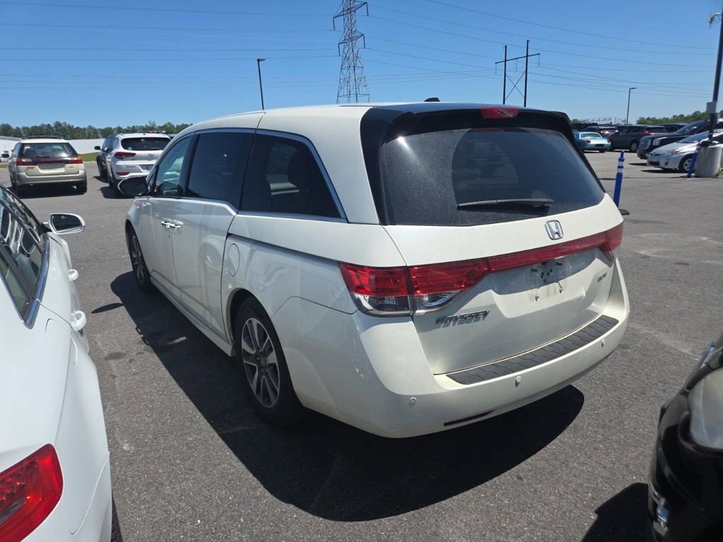 Used 2015 Honda Odyssey Touring Elite image 4
