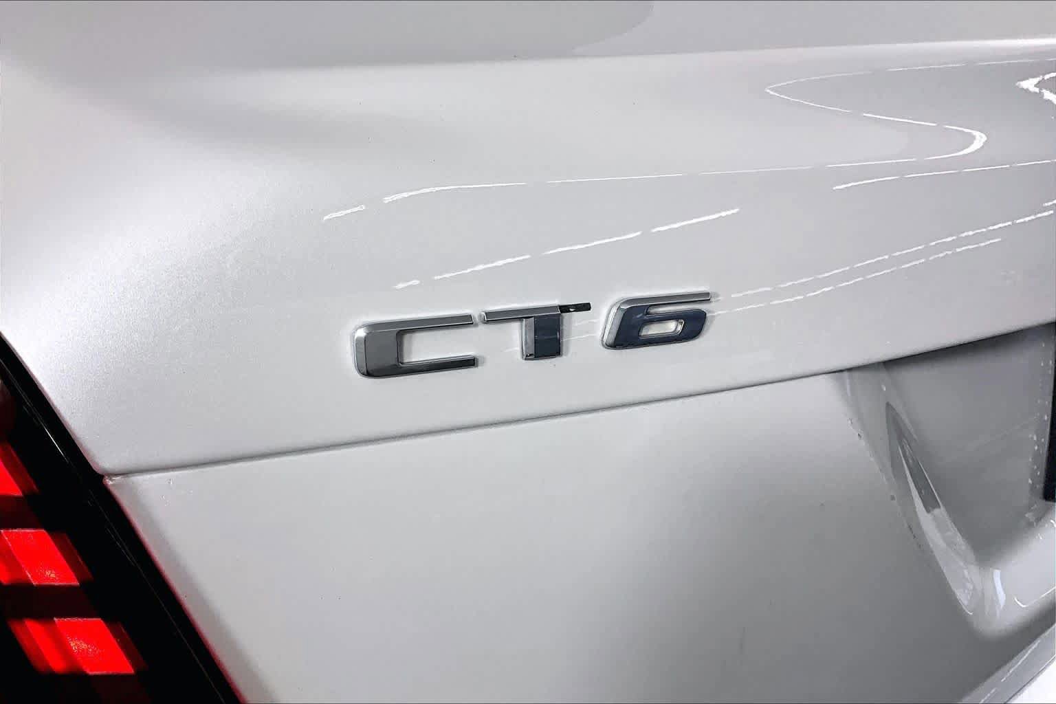 Used 2018 Cadillac CT6 Premium Luxury w/ Super Cruise Package AWD/4WD image 28
