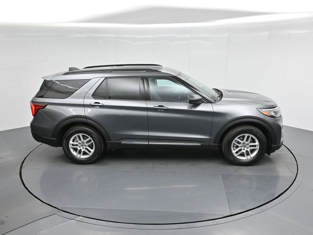 New 2025 Ford Explorer Active w/ Active Comfort Package image 39