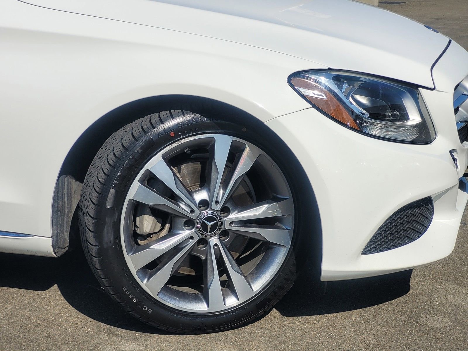 Used 2018 Mercedes-Benz C 300 Sedan image 9