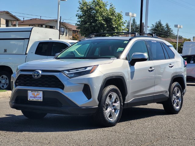 Certified 2023 Toyota RAV4 XLE w/ Convenience Package AWD/4WD image 10