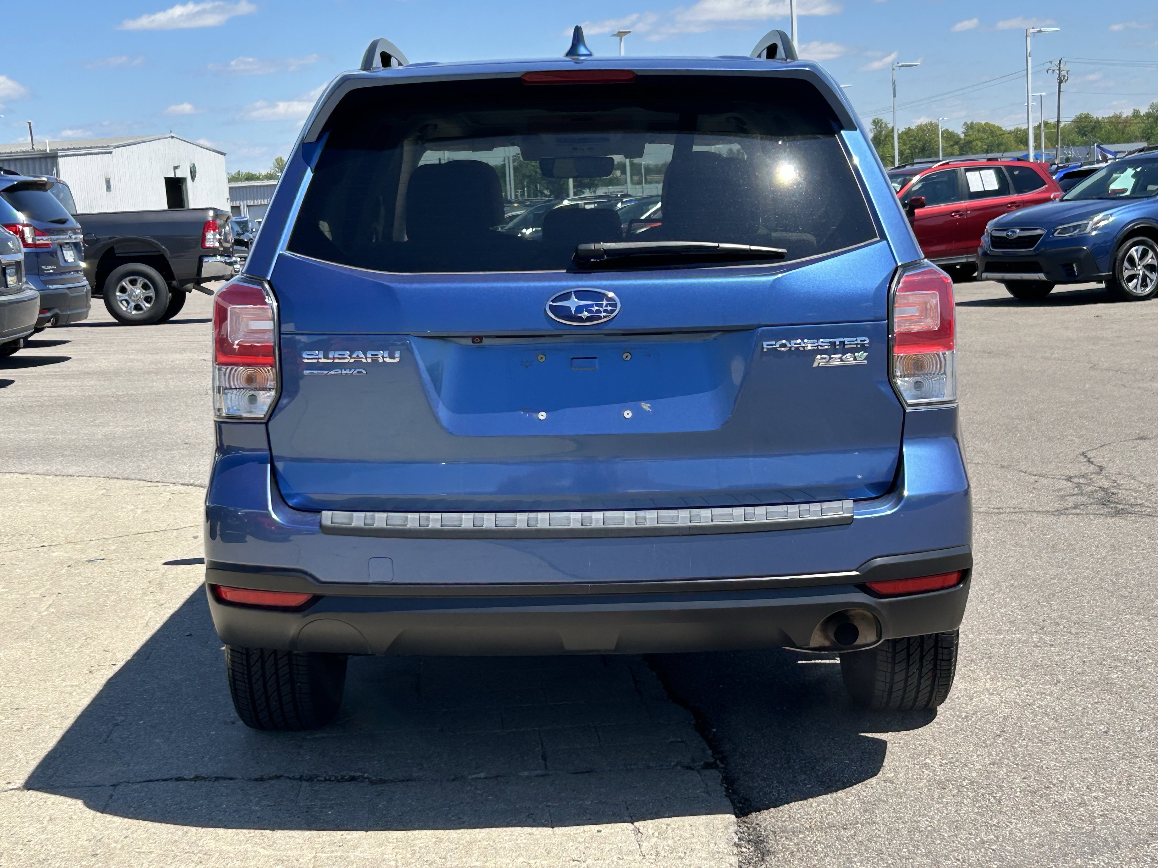 Used 2017 Subaru Forester 2.5i Premium AWD/4WD image 6