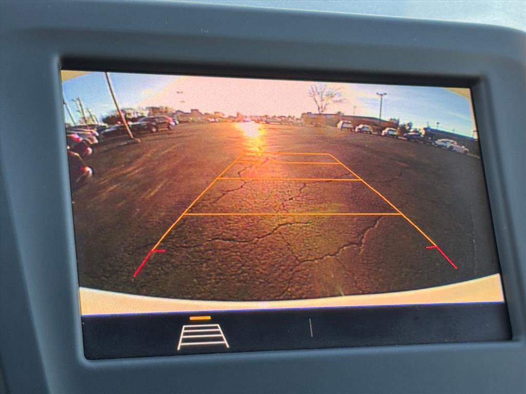 Used 2021 Chevrolet Equinox LT image 16