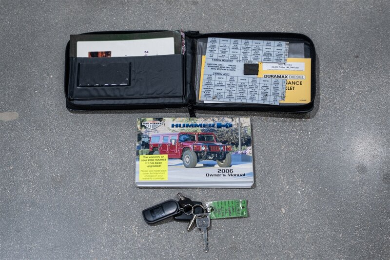 Used 2006 HUMMER H1 4-Door Wagon AWD/4WD image 21