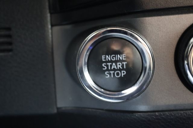 Used 2017 Toyota Tacoma TRD Sport w/ Premium & Technology Package image 15