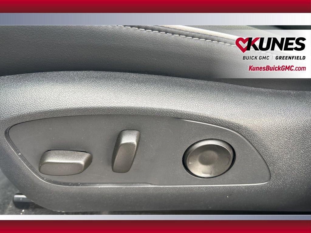 New 2025 Buick Enclave Sport Touring w/ Power Package image 19