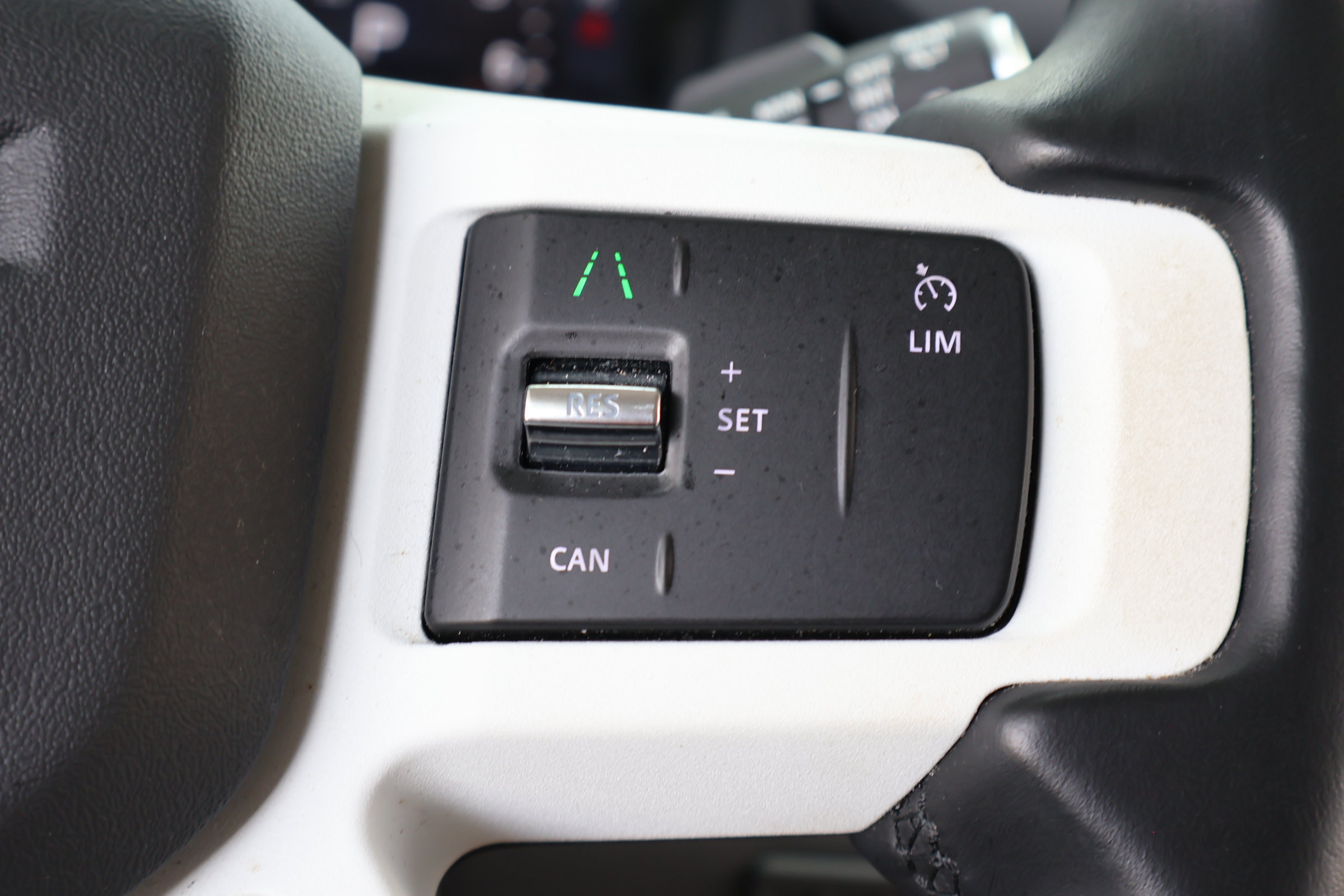 Used 2023 Land Rover Defender 110 S AWD/4WD image 24