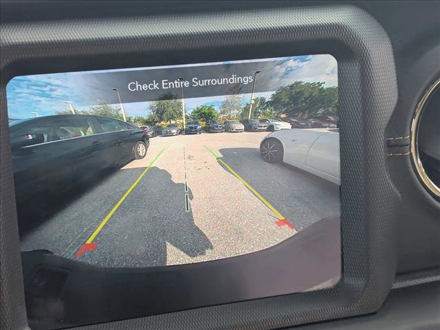 Used 2021 Jeep Gladiator Overland image 8