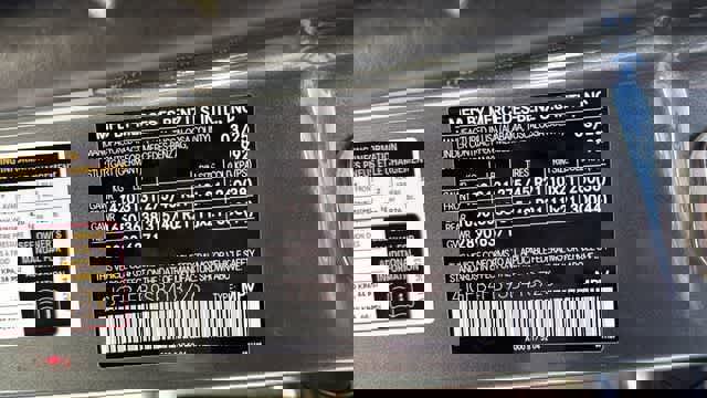 Certified 2025 Mercedes-Benz GLE 350 4MATIC image 14