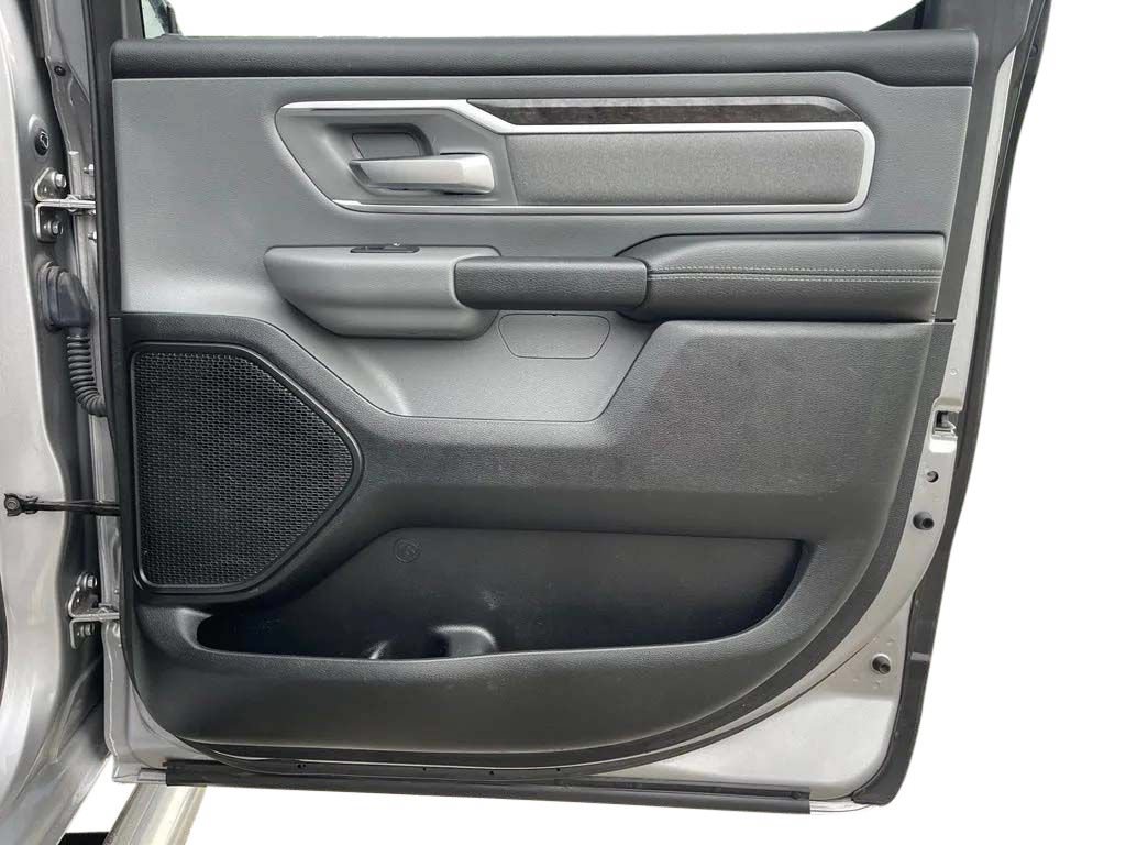Used 2020 RAM 1500 Big Horn AWD/4WD image 19